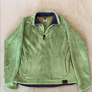The North Face 1/4 zip fleece